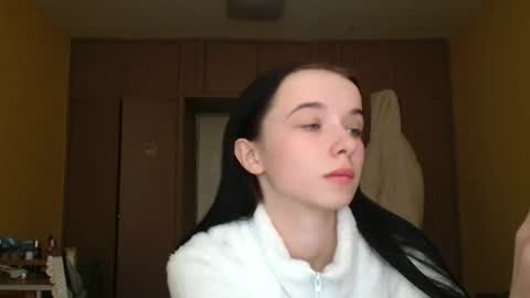 Yuliia online show from February 5, 11:37 am