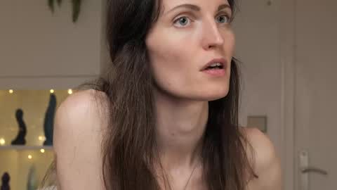 Snapshot of yulladao chatting on February 23, 4:46 pm yulla dao online show from February 23, 4:46 pm