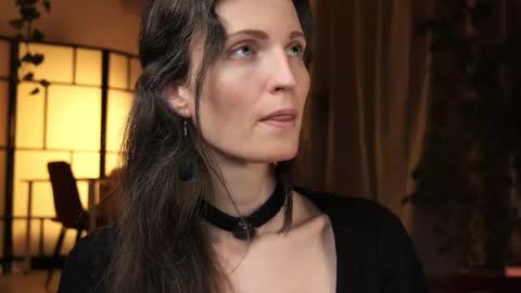 Snapshot of yulladao chatting on November 18, 6:01 pm yulla dao online show from November 18, 6:01 pm