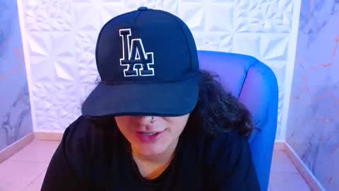 Snowflake online show from March 21, 4:06 am