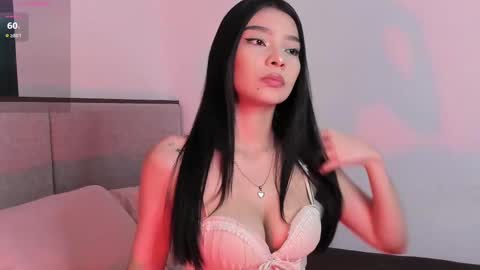 Snapshot of yumei_hot_ chatting on October 9, 4:32 am Yumei online show from October 9, 4:32 am