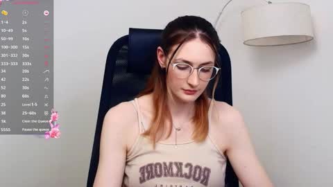 Snapshot of yumiko_yumi chatting on May 12, 2:03 pm yumiko_yumi online show from May 12, 2:03 pm