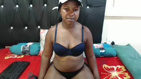 yummybumz online show from September 21, 10:17 am