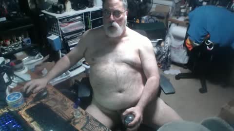 yummyflguy online show from June 10, 7:13 pm