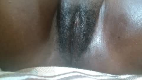 Snapshot of yummyhotclit4 chatting on February 10, 8:46 pm jessy online show from February 10, 8:46 pm