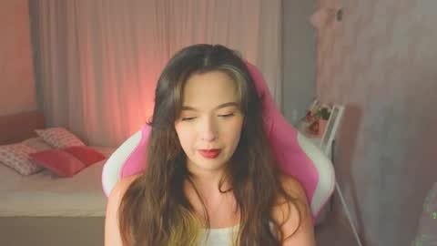 Snapshot of yuna_sunshy chatting on September 14, 11:26 pm Yuna online show from September 14, 11:26 pm