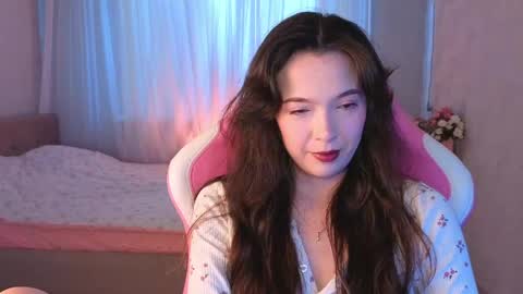 Snapshot of yuna_sunshy chatting on May 13, 1:58 am Yuna online show from May 13, 1:58 am