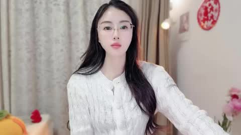 YunEr online show from March 9, 1:48 pm