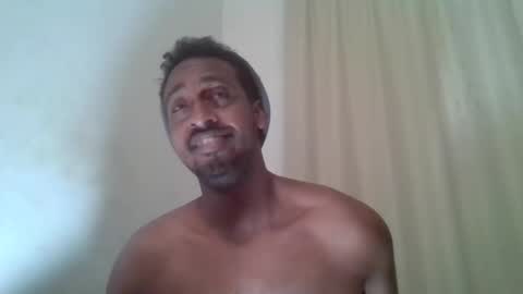 yungswade online show from December 15, 12:40 am