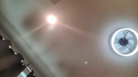 yungnhandsumdee online show from September 21, 6:53 pm