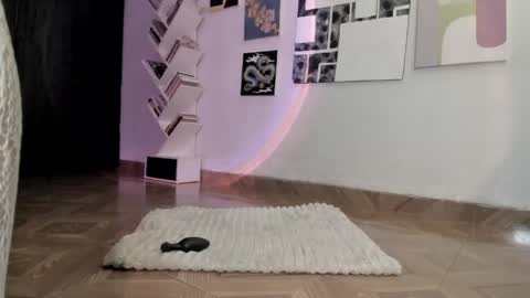Snapshot of yury_sun chatting on May 5, 12:18 am paola online show from May 5, 12:18 am