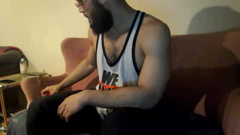 Snapshot of yusraxdamian chatting on February 12, 9:59 am yusraxdamian online show from February 12, 9:59 am