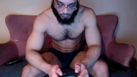 Snapshot of yusraxdamian chatting on February 13, 12:45 pm yusraxdamian online show from February 13, 12:45 pm