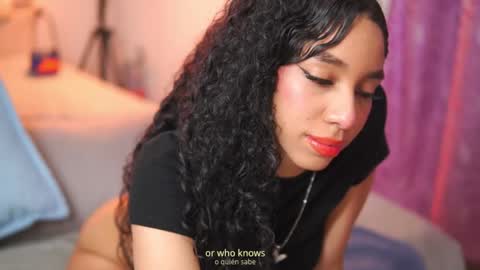 Yuyi Cam online show from October 25, 3:36 am