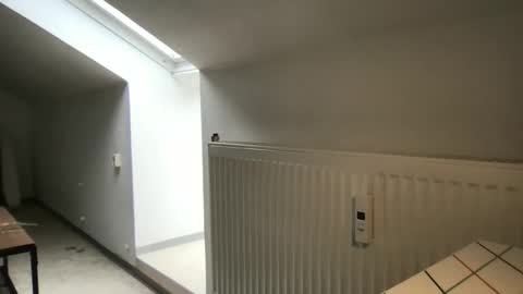 yvesbunnny online show from April 1, 8:37 am