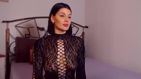 I V Y   online show from March 26, 8:03 pm