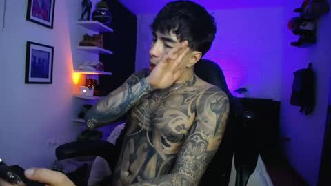 zac_muller1 online show from March 4, 1:11 am