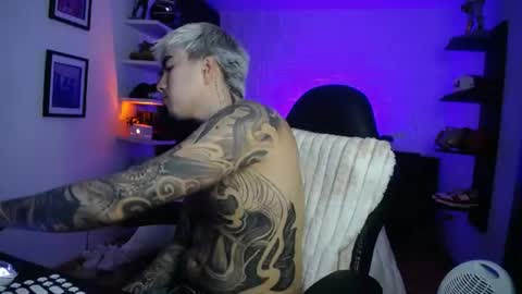 Snapshot of zac_muller1 chatting on June 19, 10:30 am zac_muller1 online show from June 19, 10:30 am
