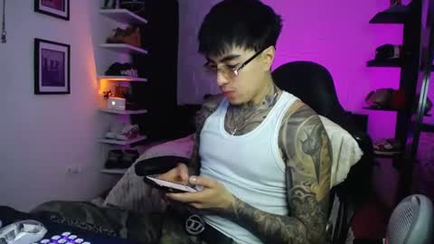 Snapshot of zac_muller1 chatting on July 17, 5:14 am zac_muller1 online show from July 17, 5:14 am
