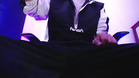 Snapshot of zac_watson chatting on June 20, 6:11 pm Zac Freelance model online show from June 20, 6:11 pm