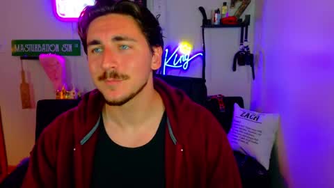 Snapshot of zach_rhyder chatting on May 27, 1:57 am Zach Rhyder online show from May 27, 1:57 am