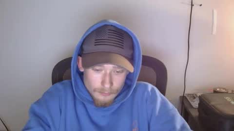 Snapshot of zachmcw25 chatting on November 11, 2:44 am zachmcw25 online show from November 11, 2:44 am