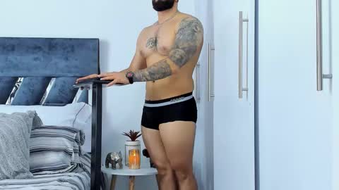 Richard online show from November 18, 1:48 pm