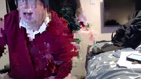 Snapshot of zacsmithuk chatting on January 20, 10:51 am Zac Smitj online show from January 20, 10:51 am