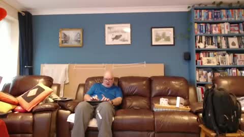 Snapshot of zacsmithuk chatting on February 9, 1:14 pm Zac Smitj online show from February 9, 1:14 pm