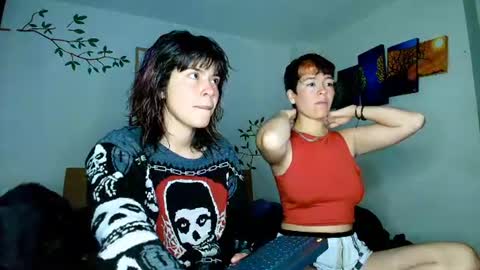 Snapshot of zafira_raven chatting on July 5, 3:45 am zafira_raven online show from July 5, 3:45 am