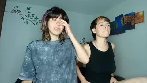 Snapshot of zafira_raven chatting on July 16, 2:50 am zafira_raven online show from July 16, 2:50 am