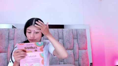 zafira online show from March 11, 7:42 pm