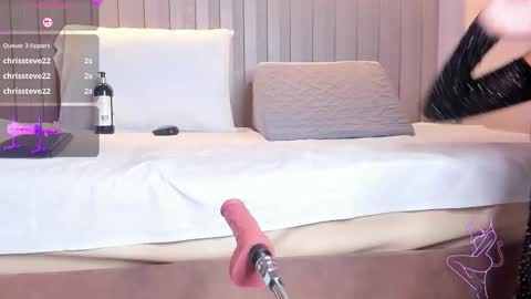 Snapshot of zafiro11_ chatting on February 3, 6:40 am Zafiro online show from February 3, 6:40 am