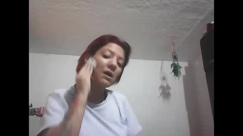 Zafiro online show from October 27, 6:45 pm