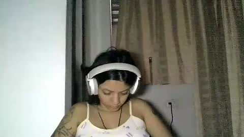 Snapshot of zafiro_rubi chatting on June 17, 1:01 pm Zafiro online show from June 17, 1:01 pm