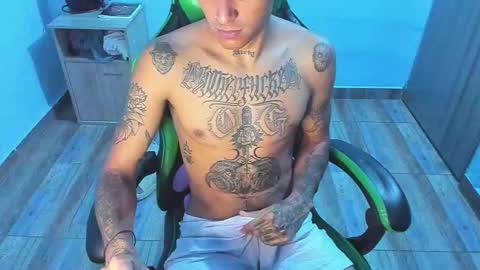 BiG Zafiro online show from January 8, 10:28 am