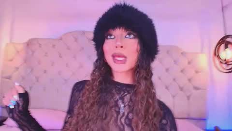 Snapshot of zahara_1 chatting on January 31, 8:51 pm zahara_1 online show from January 31, 8:51 pm