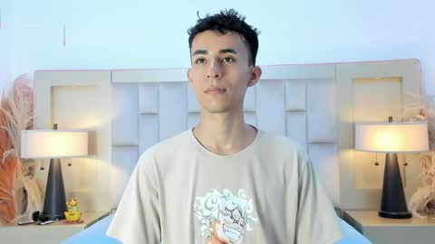 zahir_ashar online show from April 13, 10:48 pm