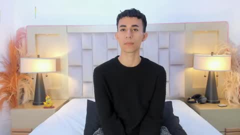 zahir_ashar online show from April 18, 7:58 pm