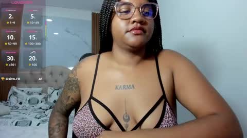 zahra_rose online show from April 18, 12:36 am