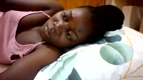 Snapshot of zainxxxx chatting on February 8, 6:33 am zainxxxx online show from February 8, 6:33 am