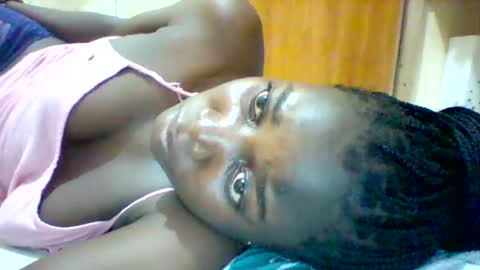 Snapshot of zainxxxx chatting on March 4, 10:27 pm zainxxxx online show from March 4, 10:27 pm