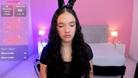 Zaira Pussy extreme online show from October 17, 11:35 am