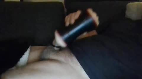 Snapshot of zakksten chatting on January 19, 1:32 am Zakk online show from January 19, 1:32 am