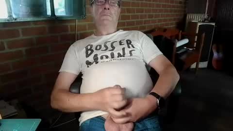 Snapshot of zalinger chatting on July 12, 5:04 pm zalinger online show from July 12, 5:04 pm