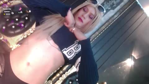 Snapshot of zalir_666 chatting on February 3, 6:40 am Megan online show from February 3, 6:40 am