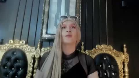 Megan online show from April 9, 5:07 am