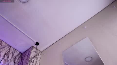   online show from March 10, 6:24 pm