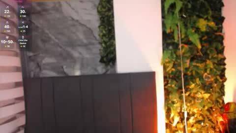 Snapshot of zamirscott chatting on April 28, 12:21 pm Zamir online show from April 28, 12:21 pm