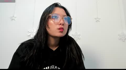 zammii69 online show from July 26, 4:36 pm